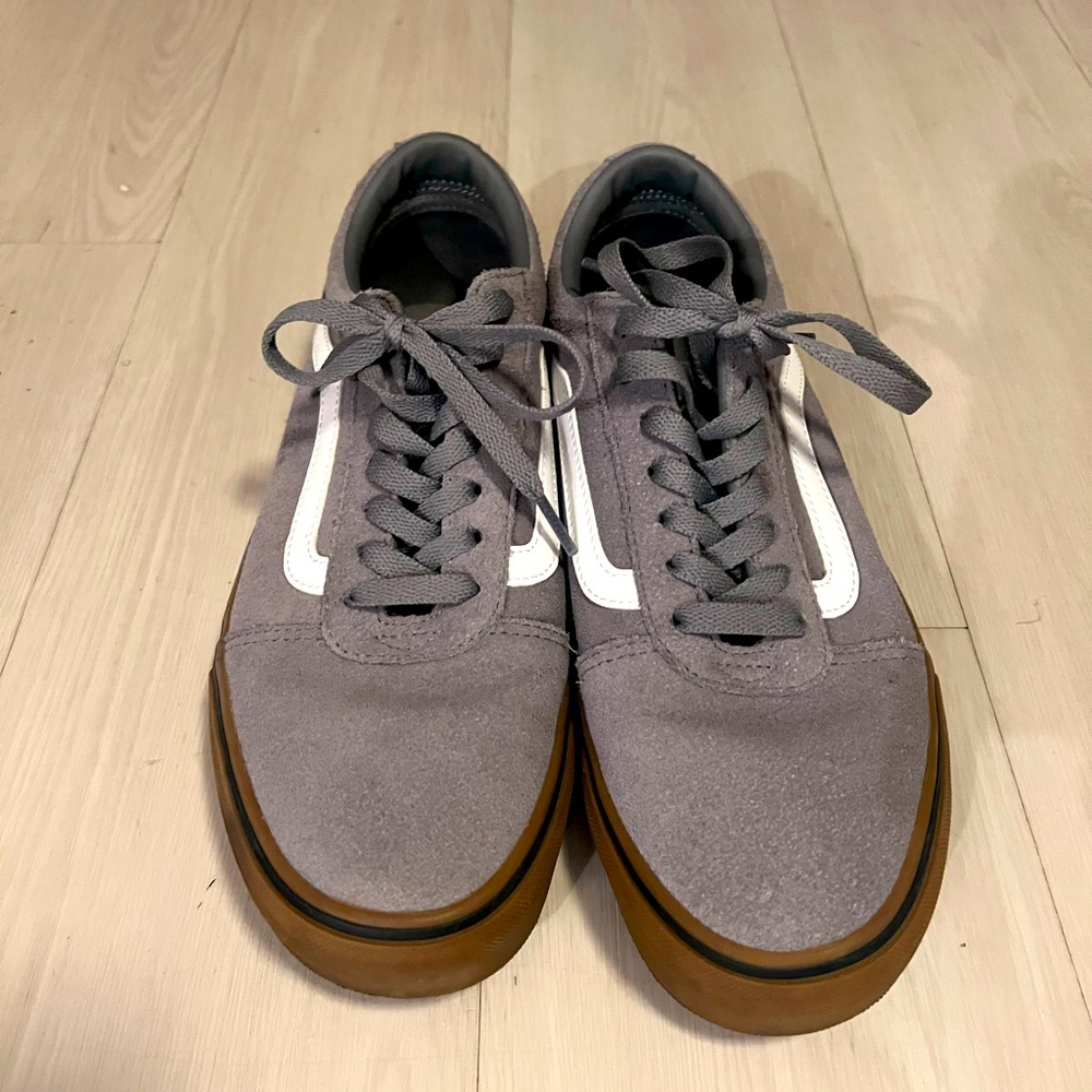 Unisex Vans size 8 men